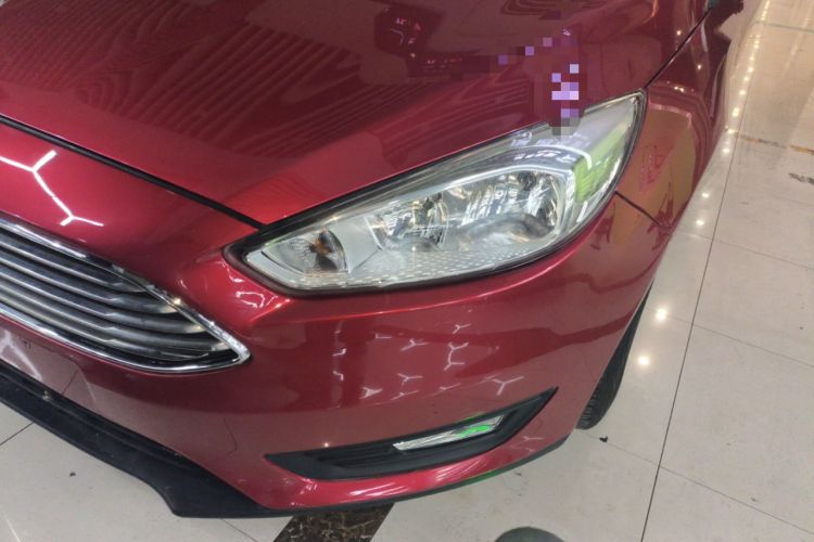 Used Ford Focus 2017 Sedan 1.6L Automatic Comfort Plus SmartDrive Edition Left Front Headlight
