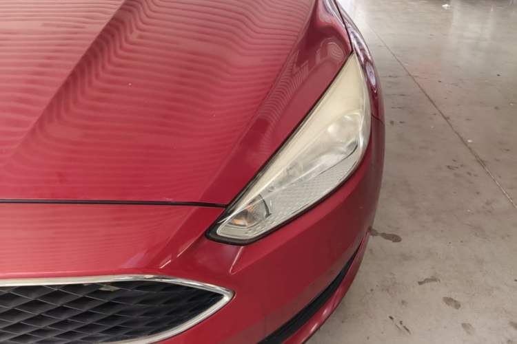 Used Ford Focus 2017 Hatchback 1.6L Automatic Comfort Plus SmartDrive Edition Left Front Headlight