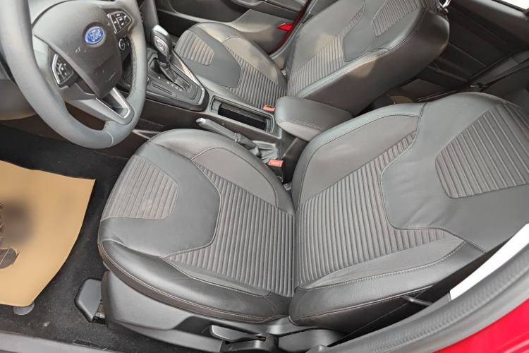 Used Ford Focus 2017 Sedan 1.6L Automatic Fashion Edition Smart Drive Version Left Front Seat