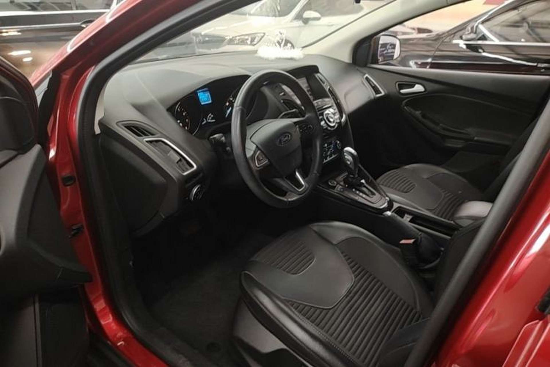 Used Ford Focus 2017 Hatchback EcoBoost 125 Automatic - Ultra-Powerful Style Edition with Smart Drive Features Left Front Seat