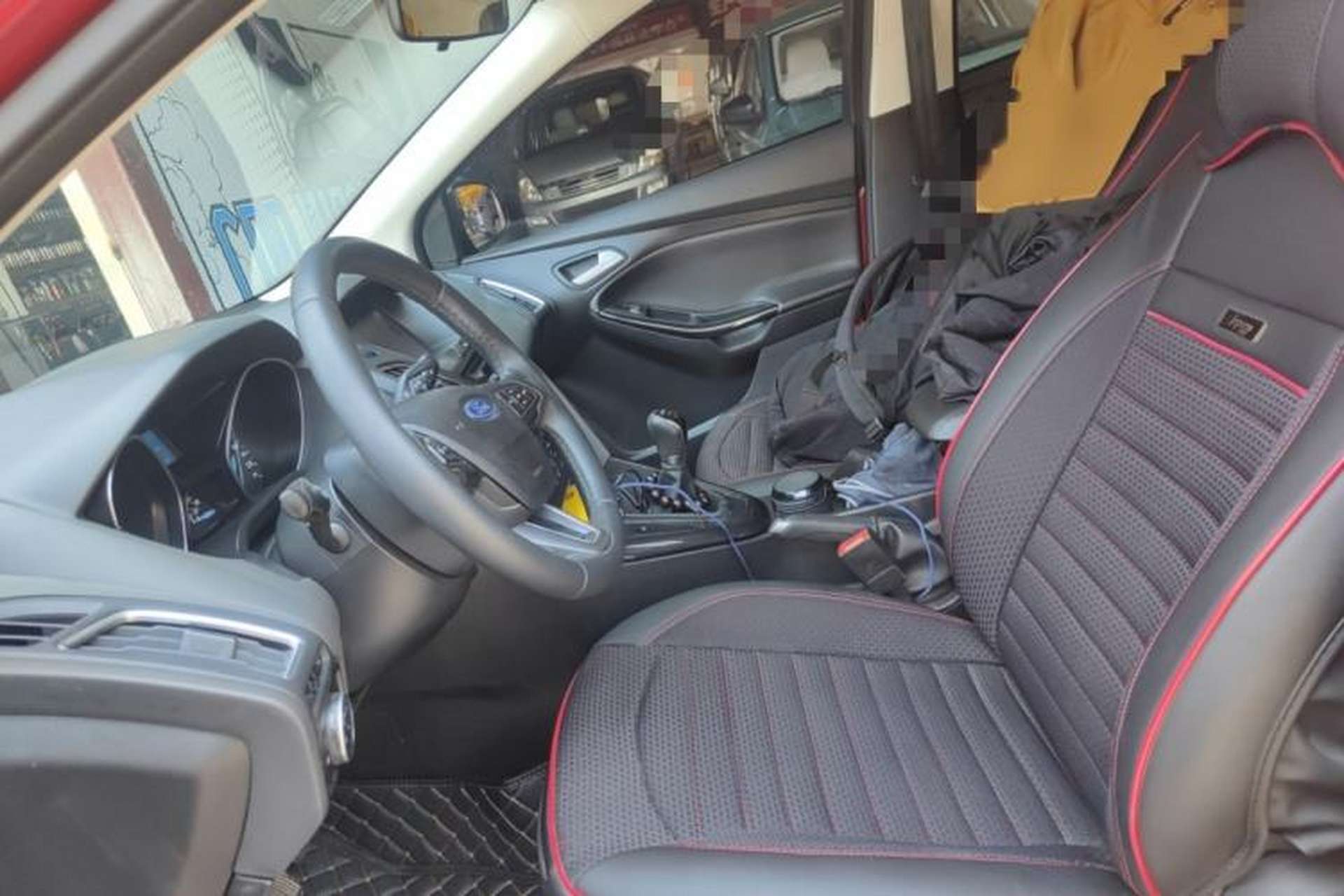 Used Ford Focus 2017 Sedan EcoBoost 125 Manual – Ultra-Style Edition with SmartDrive Features Left Front Seat