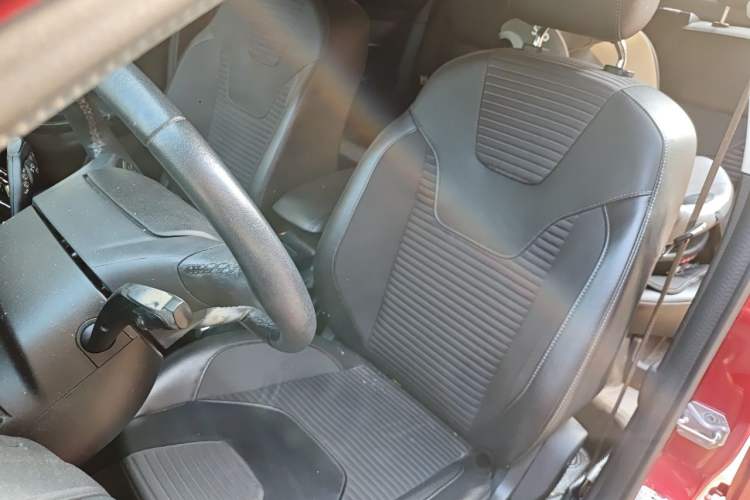 Used Ford Focus 2017 Hatchback 1.6L Automatic Fashion Edition Smart Drive Version Left Front Seat
