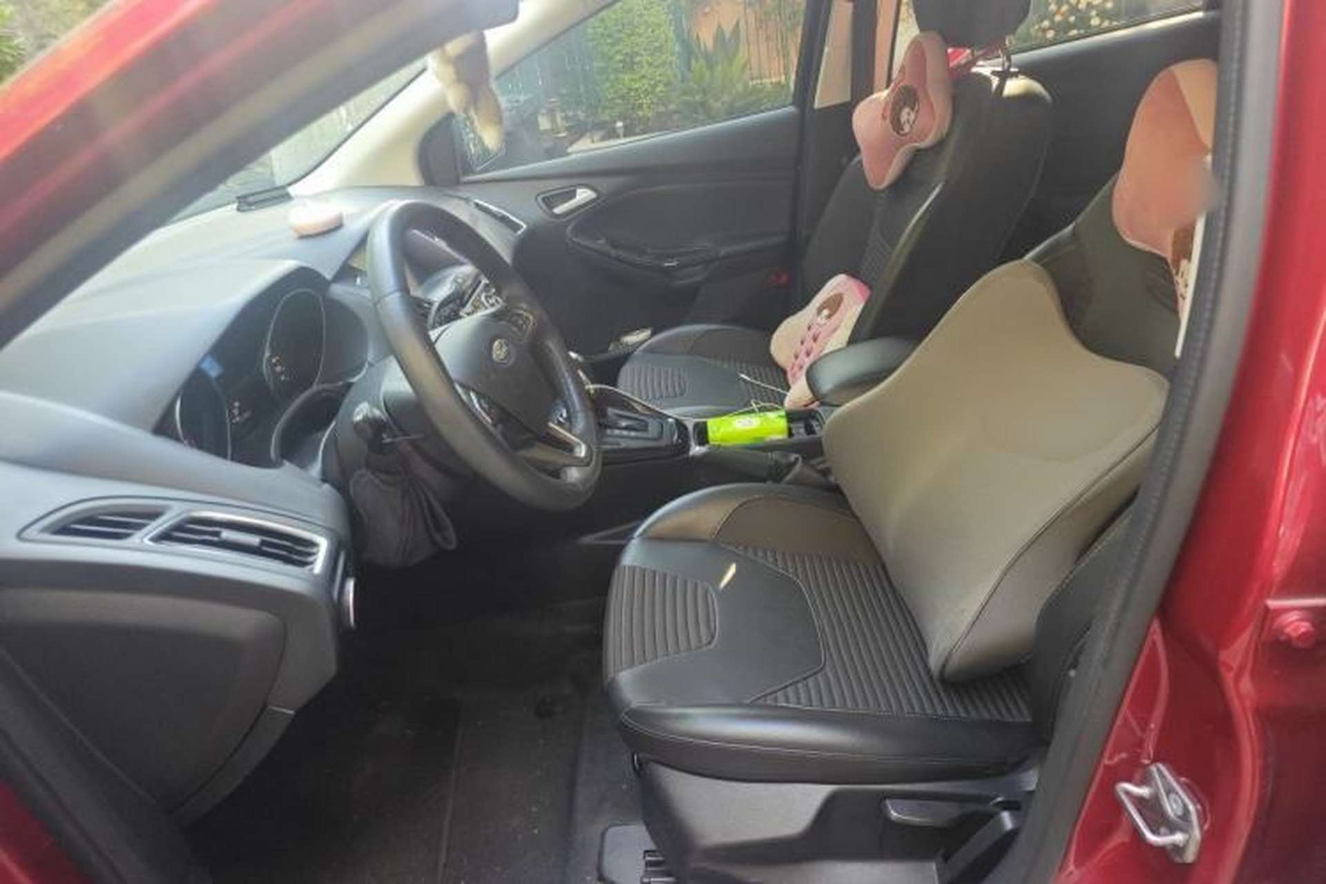 Used Ford Focus 2017 Hatchback 1.6L Automatic Fashion Edition Smart Drive Version Left Front Seat