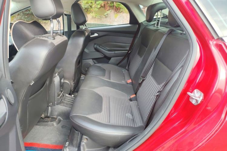 Used Ford Focus 2017 Sedan 1.6L Automatic Fashion Edition Smart Drive Version Left Rear Seat