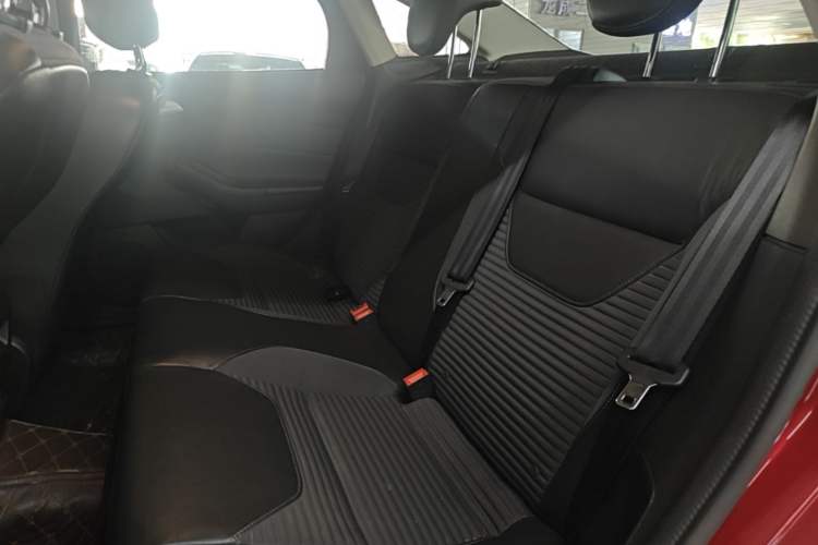 Used Ford Focus 2017 Sedan 1.6L Automatic Fashion Edition Smart Drive Version Left Rear Seat