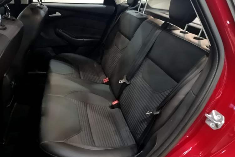 Used Ford Focus 2017 Hatchback EcoBoost 180 Automatic Elite Model Left Rear Seat
