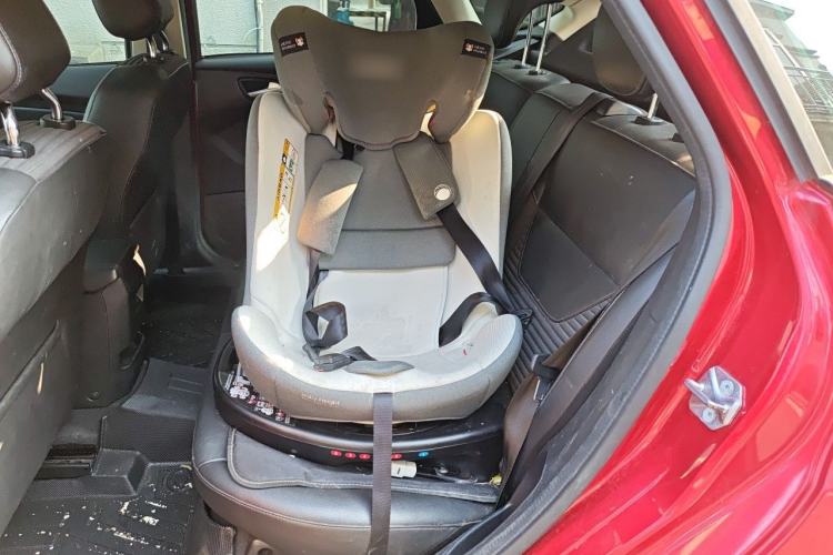 Used Ford Focus 2017 Hatchback 1.6L Automatic Fashion Edition Smart Drive Version Left Rear Seat