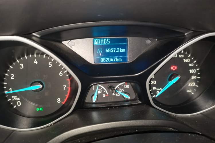 Used Ford Focus 2017 Hatchback 1.6L Automatic Comfort Plus SmartDrive Edition Odometer Close Up
