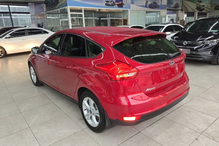Used Ford Focus 2017 Hatchback 1.6L Manual Comfort Plus SmartDrive Edition Rear Left 45 Deg