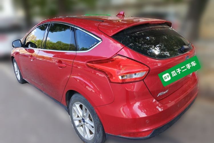 Used Ford Focus 2017 Hatchback EcoBoost 180 Automatic Elite Model Rear Left 45 Deg
