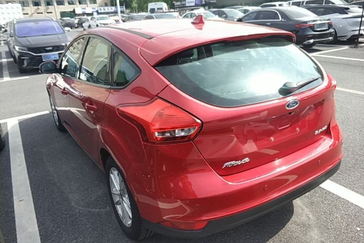 Used Ford Focus 2017 Hatchback 1.6L Manual Fashion Edition SmartDrive Version Rear Left 45 Deg