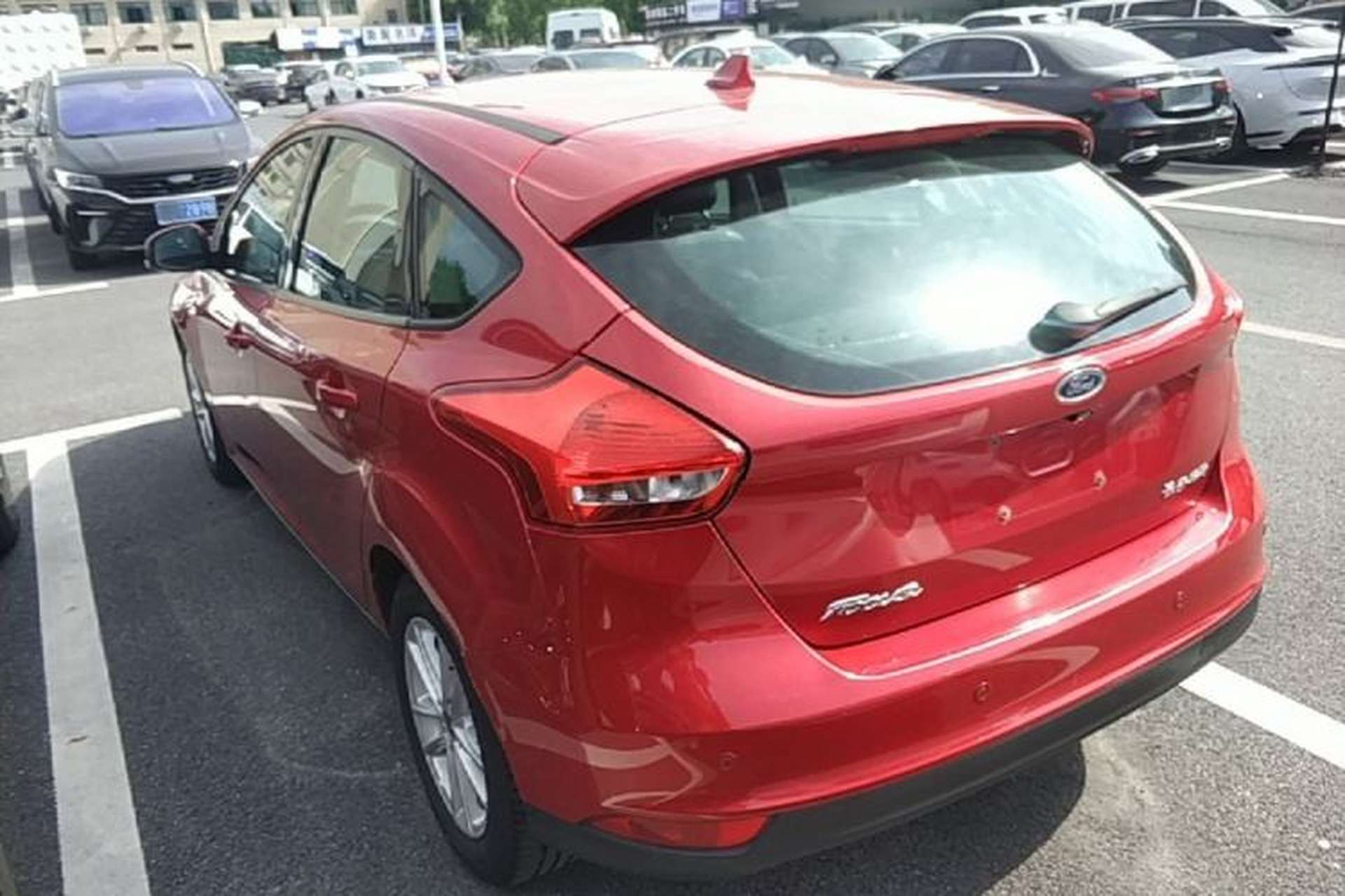Used Ford Focus 2017 Hatchback 1.6L Manual Fashion Edition SmartDrive Version Rear Left 45 Deg
