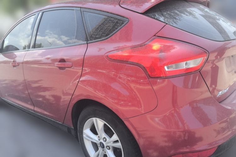 Used Ford Focus 2017 Hatchback 1.6L Manual Comfort Plus SmartDrive Edition Rear Left 45 Deg