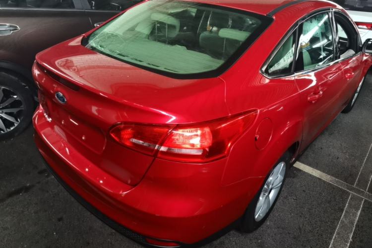 Used Ford Focus 2017 Sedan 1.6L Automatic Comfort Plus SmartDrive Edition Rear Right 45 Deg