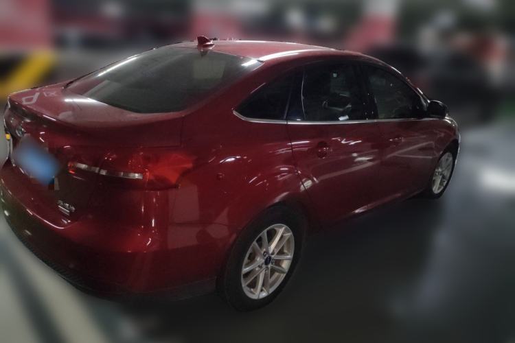 Used Ford Focus 2017 Sedan EcoBoost 180 Automatic Elite Model Rear Right 45 Deg