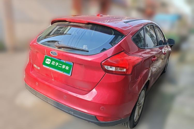 Used Ford Focus 2017 Hatchback 1.6L Automatic Fashion Edition Smart Drive Version Rear Right 45 Deg