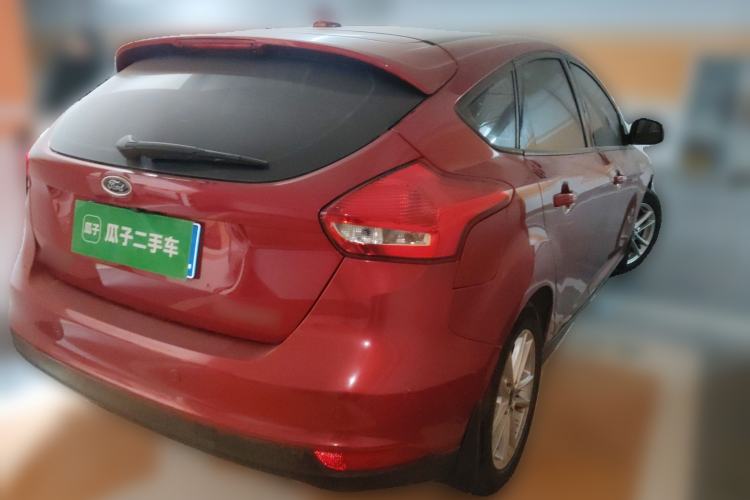 Used Ford Focus 2017 Hatchback 1.6L Automatic Fashion Edition Smart Drive Version Rear Right 45 Deg