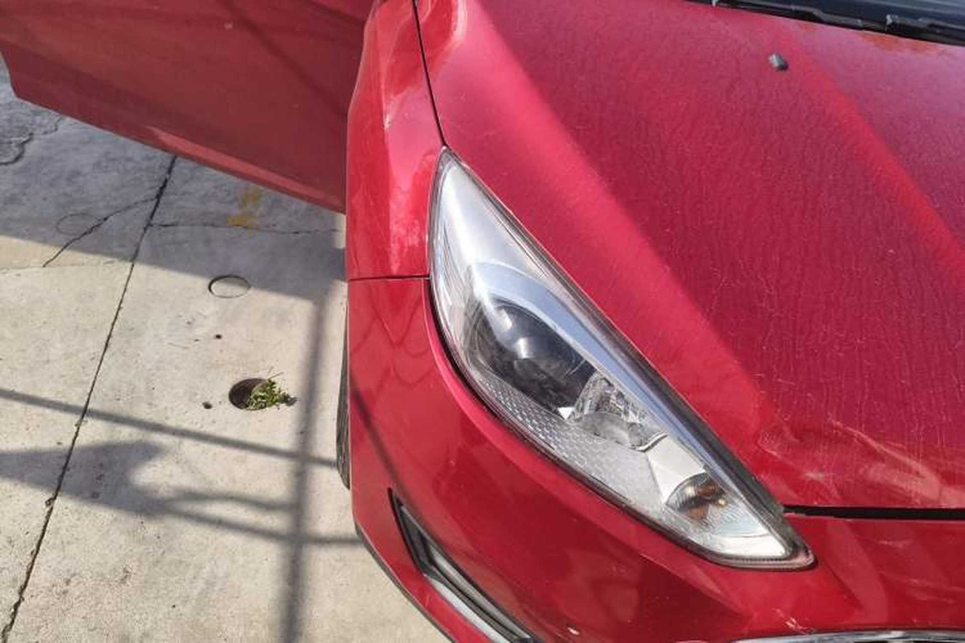 Used Ford Focus 2017 Sedan 1.6L Manual Fashion Edition Smart Drive Version Right Front Headlight