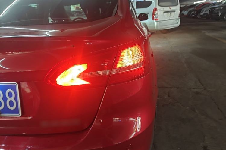 Used Ford Focus 2017 Sedan 1.6L Automatic Fashion Edition Smart Drive Version Right Rear Taillight