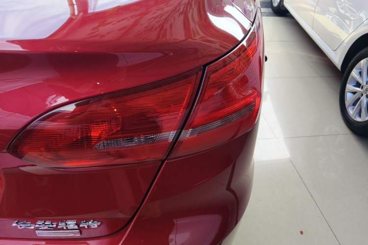 Used Ford Focus 2017 Sedan EcoBoost 180 Automatic Elite Model Right Rear Taillight