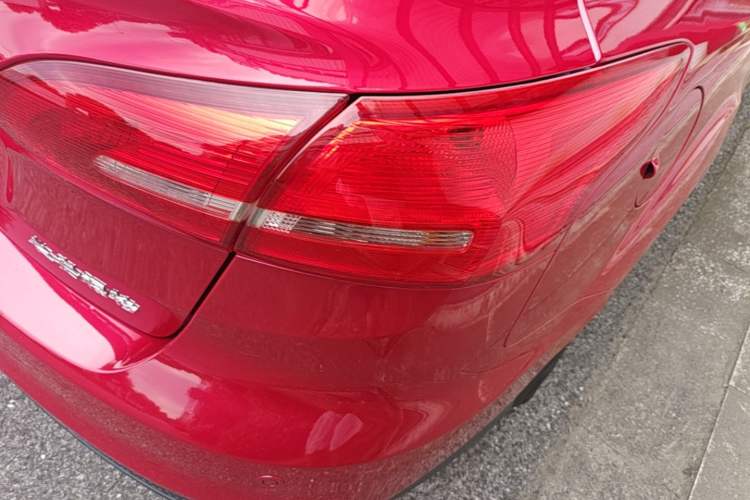 Used Ford Focus 2017 Sedan 1.6L Automatic Fashion Edition Smart Drive Version Right Rear Taillight