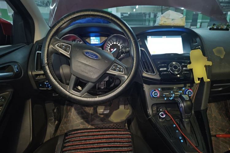 Used Ford Focus 2017 Sedan 1.6L Automatic Fashion Edition Smart Drive Version Steering Wheel
