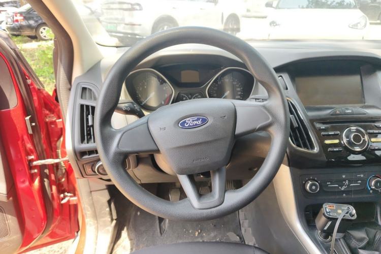 Used Ford Focus 2017 Hatchback 1.6L Manual Comfort Plus SmartDrive Edition Steering Wheel