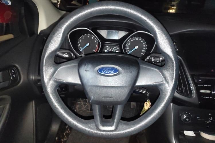 Used Ford Focus 2017 Hatchback 1.6L Automatic Comfort Plus SmartDrive Edition Steering Wheel
