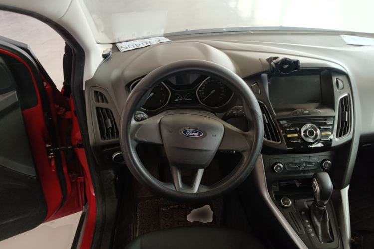 Used Ford Focus 2017 Hatchback 1.6L Automatic Comfort Plus SmartDrive Edition Steering Wheel