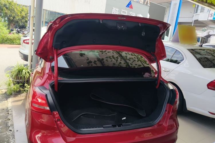 Used Ford Focus 2017 Sedan EcoBoost 180 Automatic Elite Model Trunk