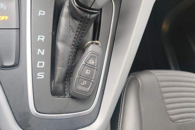 Used Ford Focus 2017 Hatchback EcoBoost 180 Automatic Sport Model Vehicle Key