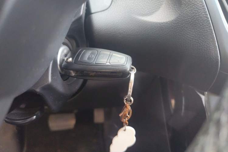 Used Ford Focus 2017 Hatchback 1.6L Automatic Fashion Edition Smart Drive Version Vehicle Key