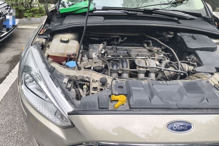 Used Ford Focus 2017 Sedan 1.6L Automatic Comfort Plus SmartDrive Edition Engine Bay Right