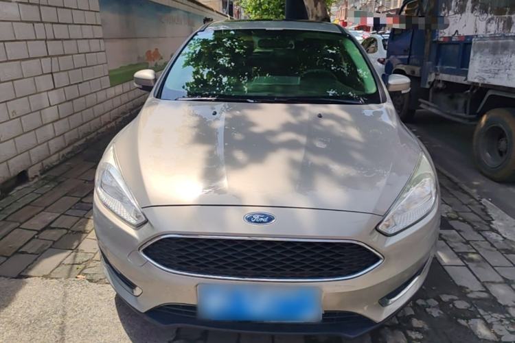 Used Ford Focus 2017 Hatchback EcoBoost 125 Automatic - Ultra-Powerful Style Edition with Smart Drive Features Front