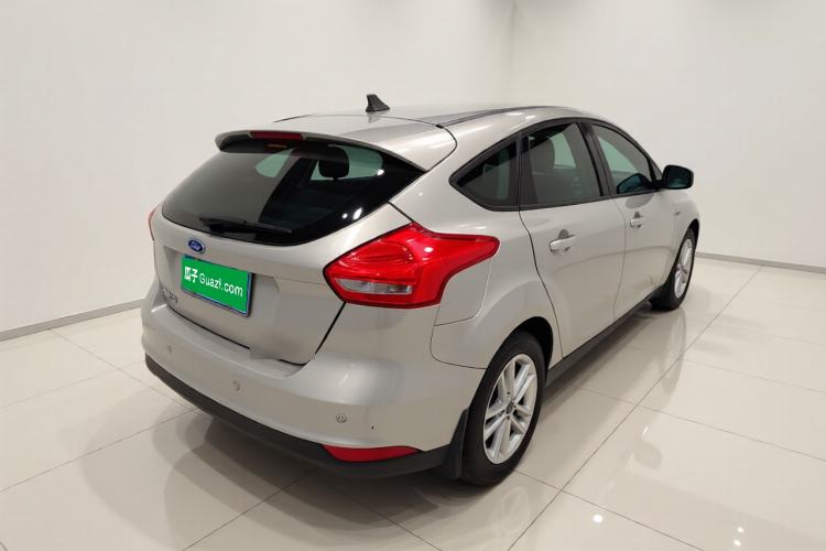 Used Ford Focus 2017 Hatchback EcoBoost 125 Automatic - Ultra-Powerful Style Edition with Smart Drive Features Rear Right 45 Deg