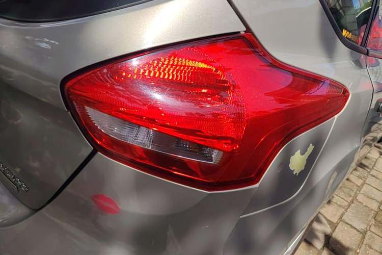 Used Ford Focus 2017 Hatchback EcoBoost 125 Automatic - Ultra-Powerful Style Edition with Smart Drive Features Right Rear Taillight