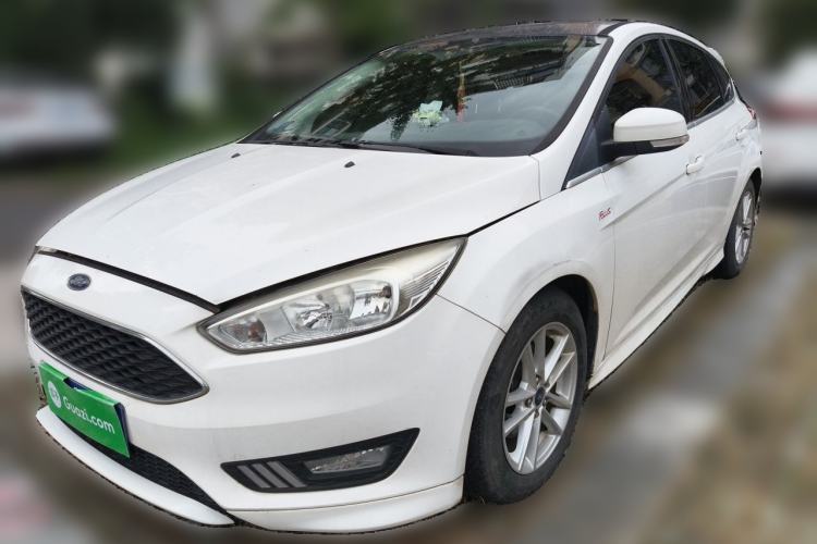 Used Ford Focus 2017 Hatchback EcoBoost 180 Automatic Elite Model Guazi used car, China used car export, Used car for sale, Used cars, Cheapest cars for sale