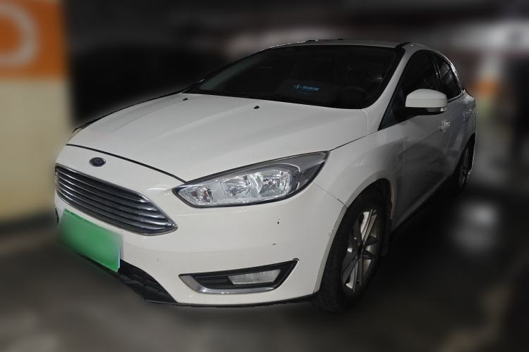 Used Ford Focus 2017 Sedan 1.6L Manual Fashion Edition Smart Drive Version Guazi used car, China used car export, Used car for sale, Used  cars, Cheapest cars for sale
