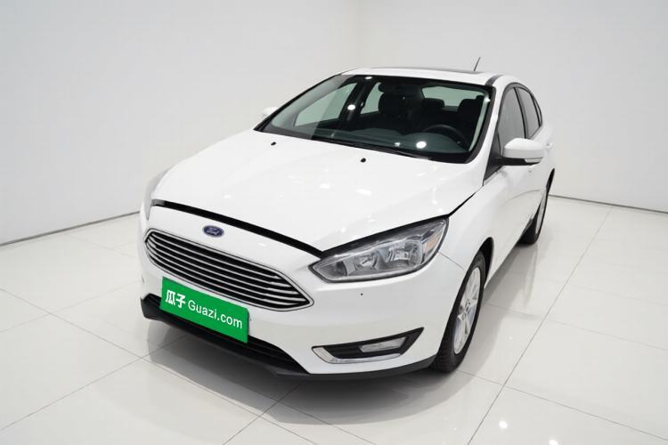Used Ford Focus 2017 Sedan EcoBoost 180 Automatic Elite Model Guazi used car, China used car export, Used car for sale, Used  cars, Cheapest cars for sale