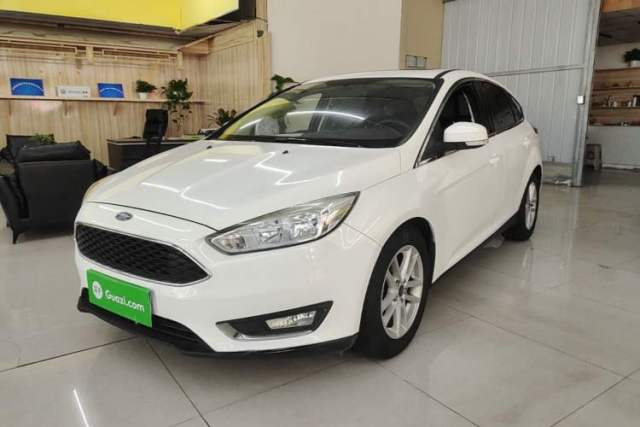 Used Ford Focus 2017 Hatchback EcoBoost 125 Automatic - Ultra-Powerful Style Edition with Smart Drive Features