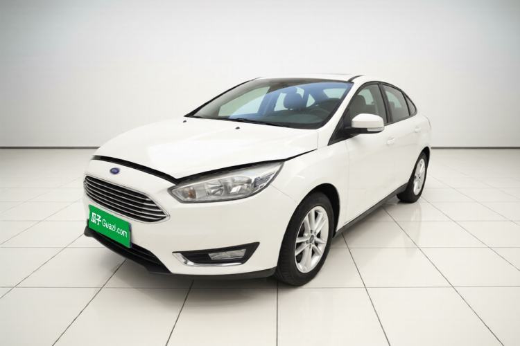 Ford Focus 2017 Sedan 1.6L Automatic Fashion Edition Smart Drive Version مستعملة Guazi used car, China used car export, Used car for sale, Used  cars, Cheapest cars for sale