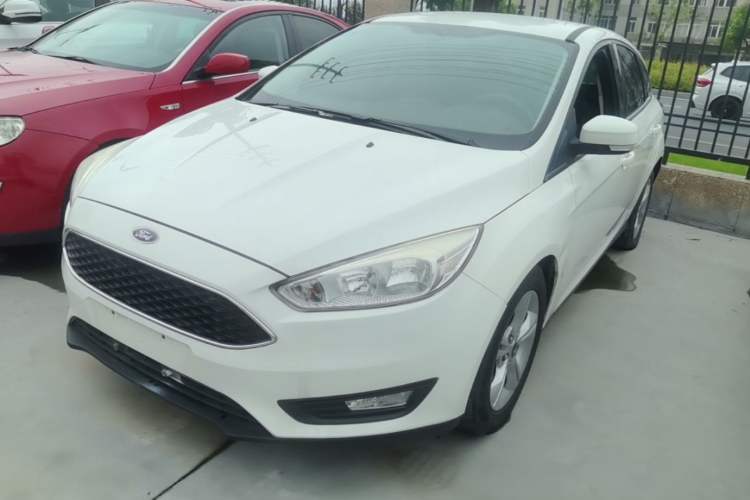 Used Ford Focus 2017 Hatchback 1.6L Automatic Comfort Plus SmartDrive Edition Guazi used car, China used car export, Used car for sale, Used cars, Cheapest cars for sale