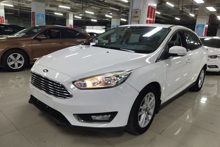 Ford Focus 2017 Sedan 1.6L Automatic Fashion Edition Smart Drive Version usado Guazi used car, China used car export, Used car for sale, Used cars, Cheapest cars for sale