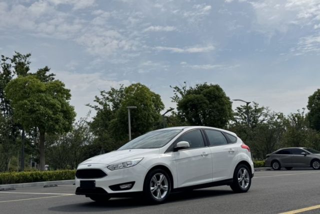 Used Ford Focus 2017 Hatchback 1.6L Automatic Comfort Plus SmartDrive Edition