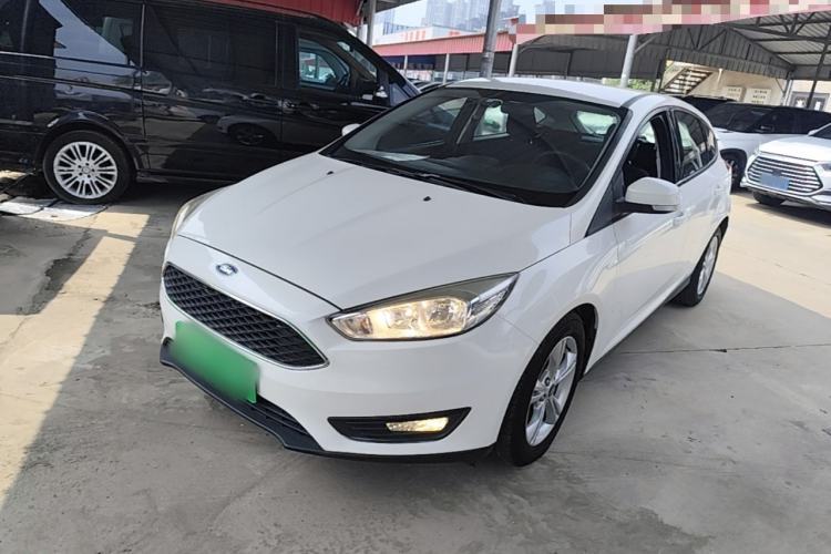 Used Ford Focus 2017 Hatchback 1.6L Automatic Comfort Plus SmartDrive Edition Guazi used car, China used car export, Used car for sale, Used  cars, Cheapest cars for sale