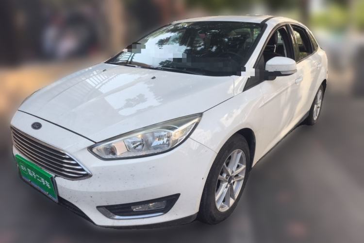 Used Ford Focus 2017 Sedan 1.6L Automatic Fashion Edition Smart Drive Version Guazi used car, China used car export, Used car for sale, Used Ford cars, Cheapest cars for sale