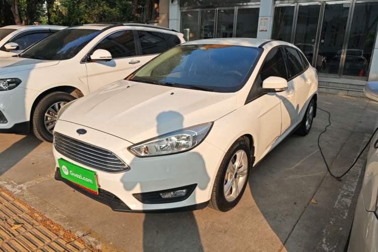 Used Ford Focus 2017 Sedan 1.6L Automatic Comfort Plus SmartDrive Edition Guazi used car, China used car export, Used car for sale, Used  cars, Cheapest cars for sale