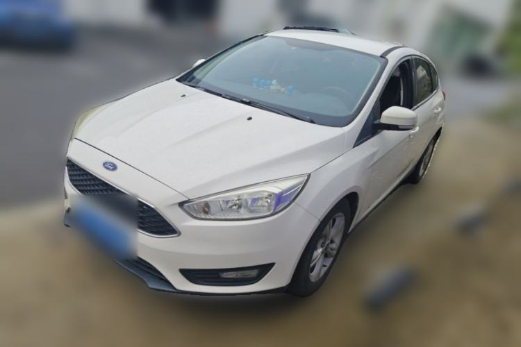 Used Ford Focus 2017 Hatchback 1.6L Automatic Comfort Plus SmartDrive Edition Guazi used car, China used car export, Used car for sale, Used Ford cars, Cheapest cars for sale