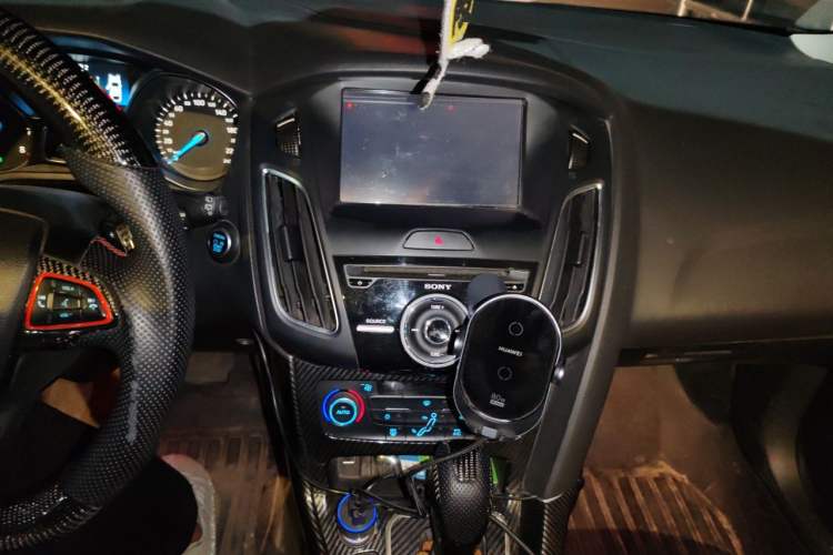 Used Ford Focus 2017 Hatchback EcoBoost 180 Automatic Sport Model Audio And AC Panel