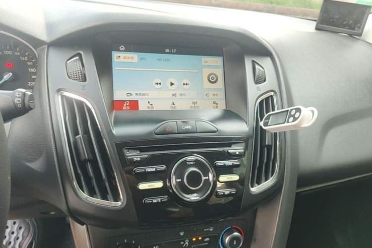 Used Ford Focus 2017 Hatchback 1.6L Automatic Comfort Plus SmartDrive Edition Audio And AC Panel